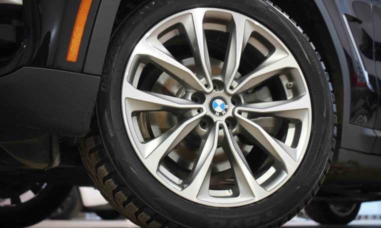 2018 BMW X3 xDrive30i | Low Mileage