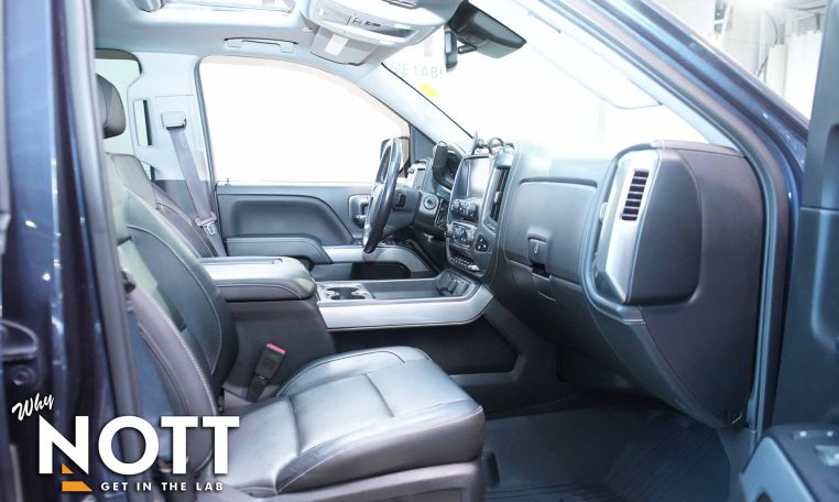 2018 CHEVROLET SILVERADO 1500 LTZ | Z71 Pkg | Crew Cab