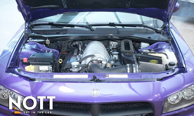 2007 DODGE CHARGER SRT8 | Plum Crazy 098-300