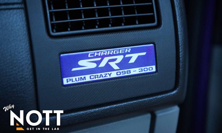 2007 DODGE CHARGER SRT8 | Plum Crazy 098-300