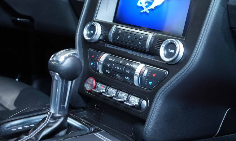2022 FORD MUSTANG GT PREMIUM 2022 Ford Mustang GT Premium/5.0L V-8/ 460 HP/ Low KM’s/ No Accidents/ One Owner/ 2 Keys