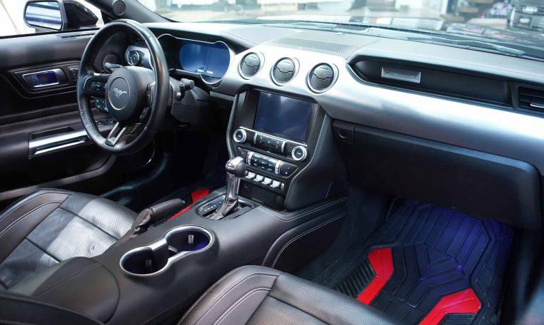 2022 FORD MUSTANG GT PREMIUM 2022 Ford Mustang GT Premium/5.0L V-8/ 460 HP/ Low KM’s/ No Accidents/ One Owner/ 2 Keys