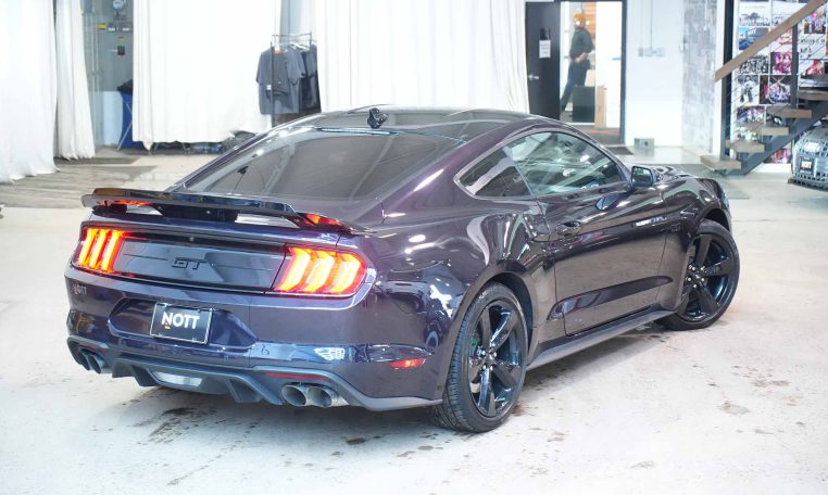 2022 FORD MUSTANG GT PREMIUM 2022 Ford Mustang GT Premium/5.0L V-8/ 460 HP/ Low KM’s/ No Accidents/ One Owner/ 2 Keys