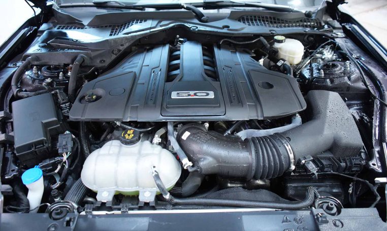 2022 FORD MUSTANG GT PREMIUM 2022 Ford Mustang GT Premium/5.0L V-8/ 460 HP/ Low KM’s/ No Accidents/ One Owner/ 2 Keys