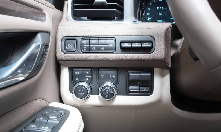 2023 GMC YUKON DENALI | Captain Seats | Rear Entertainment