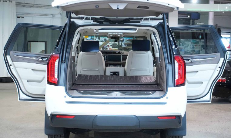 2023 GMC YUKON DENALI | Captain Seats | Rear Entertainment