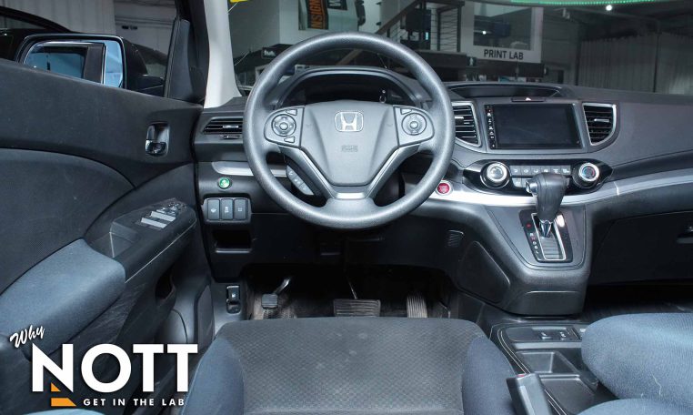 2015 HONDA CR-V SE | Local MB Vehicle | Remote Start! | AWD * DEAL PENDING *