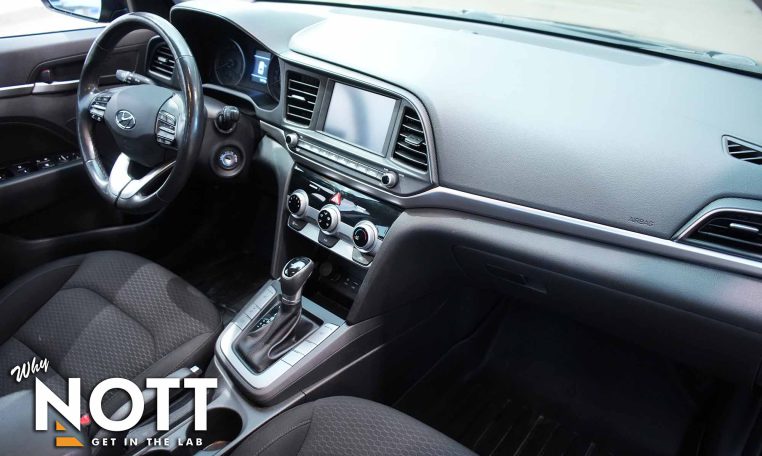 2019 HYUNDAI ELANTRA Preferred 2019 Hyundai Elantra Preferred / No Accidents / Remote Start/ 2 Keys / Weather Tech Matts