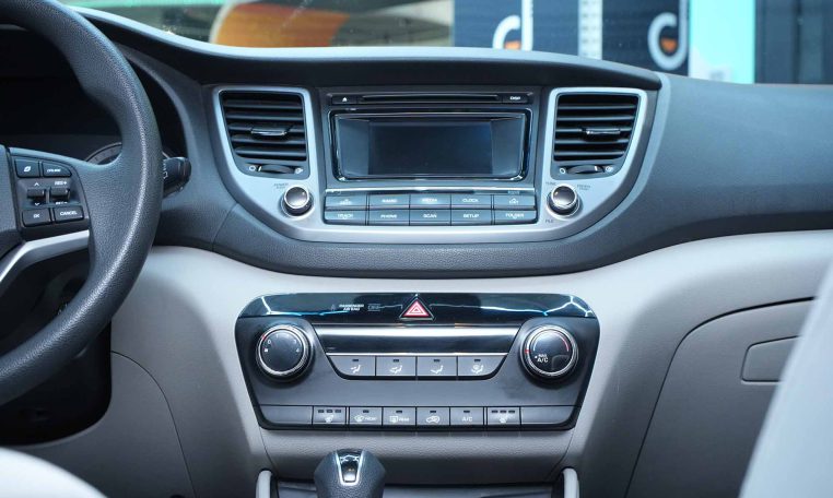 2017 HYUNDAI TUCSON 2 Sets!