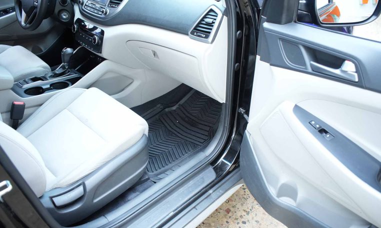 2017 HYUNDAI TUCSON 2 Sets!