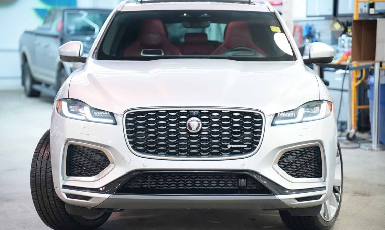 2021 JAGUAR F-Pace P400 R-DYNAMIC S | Meridian Sound | Apple CarPlay