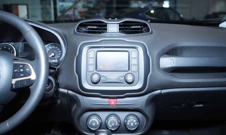 2016 JEEP RENEGADE SPORT | Low Mileage
