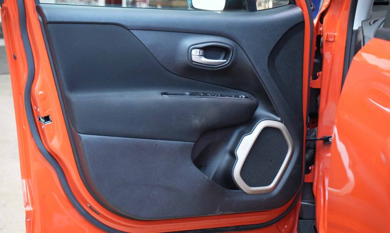 2016 JEEP RENEGADE SPORT | Low Mileage