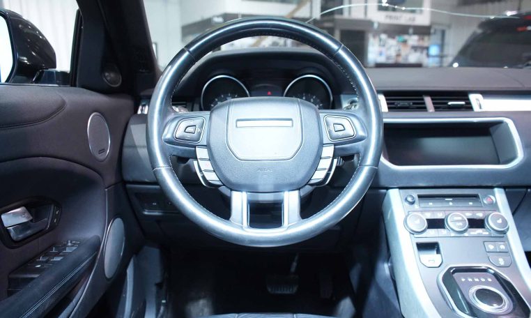 2017 LAND ROVER EVOQUE  5dr HB SE | All-Wheel Drive