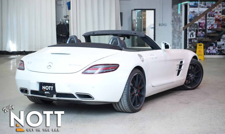 2012 MERCEDES BENZ SLS AMG