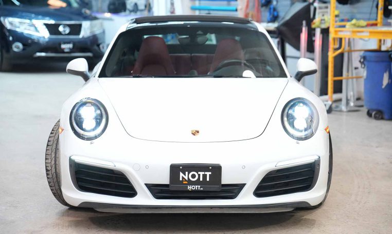 2017 PORSCHE 911 Carerra 4 | Premium Package Plus | PDK
