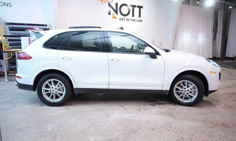 2017 PORSCHE CAYENNE AWD 4DR S