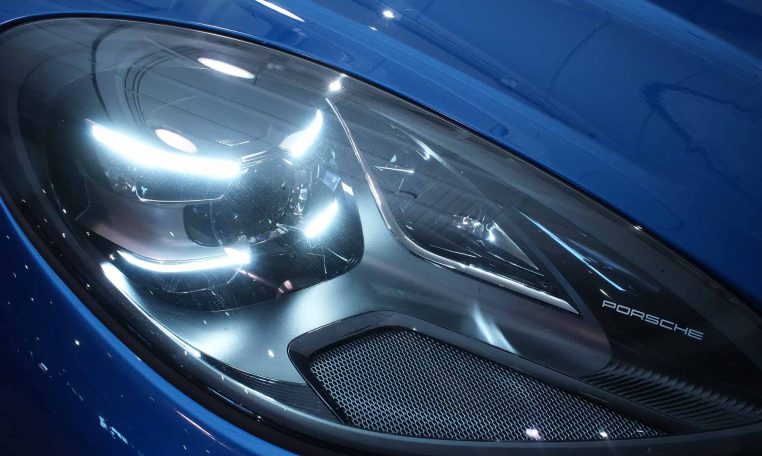 2019 PORSCHE MACAN S | Two Sets of Wheels