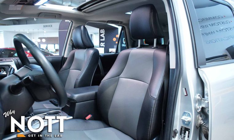 2018 TOYOTA 4 Runner SR5 | Local MB Vehicle | 7 Passenger!