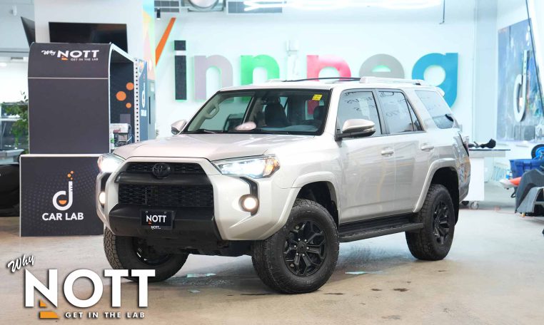 2018 TOYOTA 4 Runner SR5 | Local MB Vehicle | 7 Passenger!
