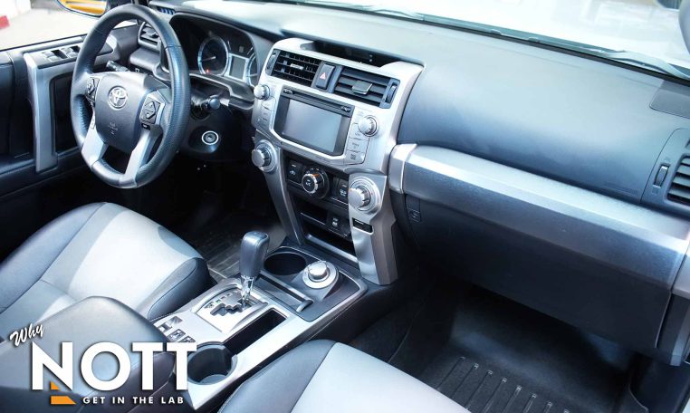 2018 TOYOTA 4 Runner SR5 | Local MB Vehicle | 7 Passenger!