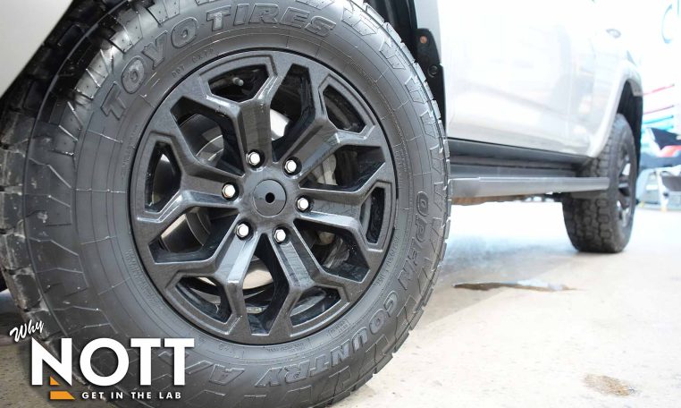 2018 TOYOTA 4 Runner SR5 | Local MB Vehicle | 7 Passenger!