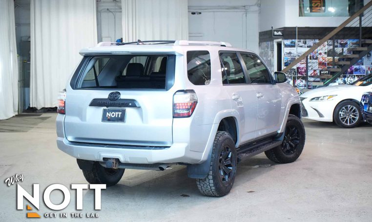 2018 TOYOTA 4 Runner SR5 | Local MB Vehicle | 7 Passenger!
