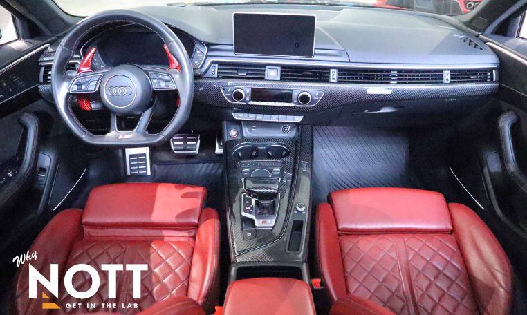 2018 AUDI S4 Technik