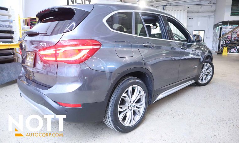 2018 BMW X1 28i