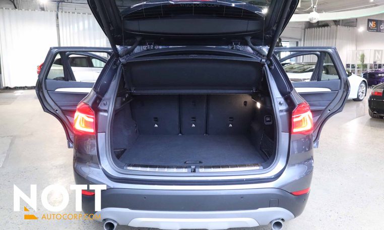 2018 BMW X1 28i