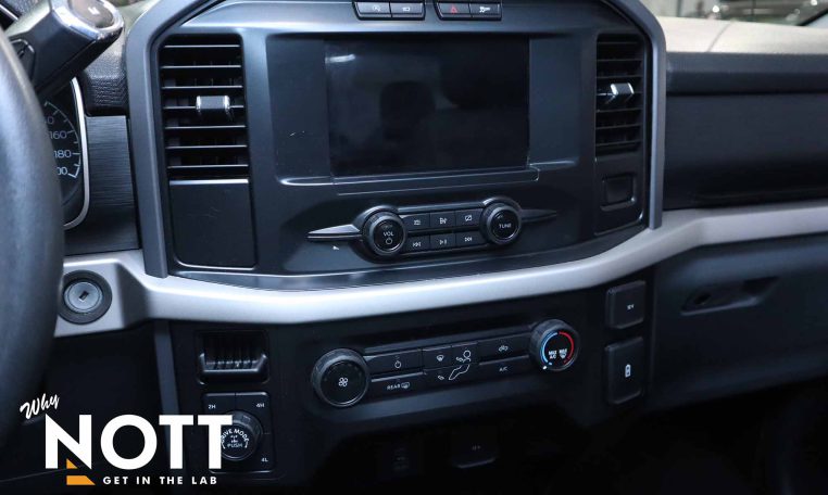 2021 FORD F-150 XLT Extended Cab 2021 Ford F150 XLT Supercab/ Local MB Vehicle/ No Accidents