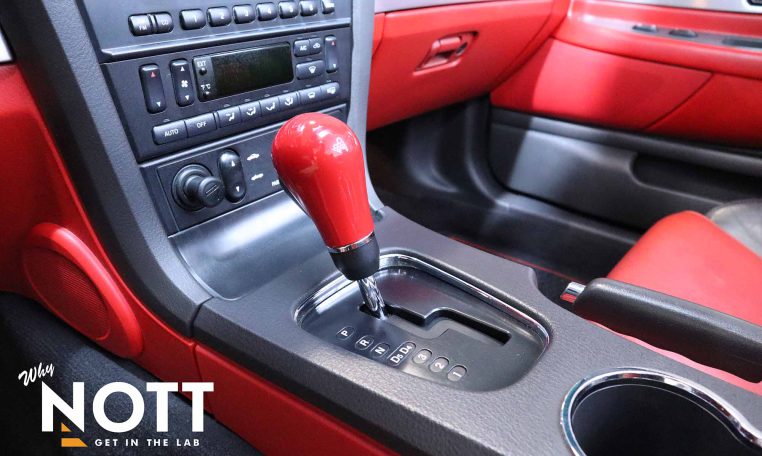 2002 FORD THUNDERBIRD