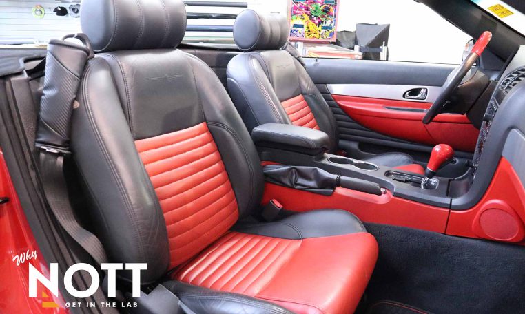 2002 FORD THUNDERBIRD