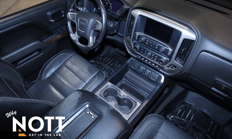 2017 GMC SIERRA 1500 DENALI | AB / MB Vehicle | NO Accidents | One Owner
