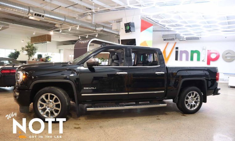 2017 GMC SIERRA 1500 DENALI | AB / MB Vehicle | NO Accidents | One Owner