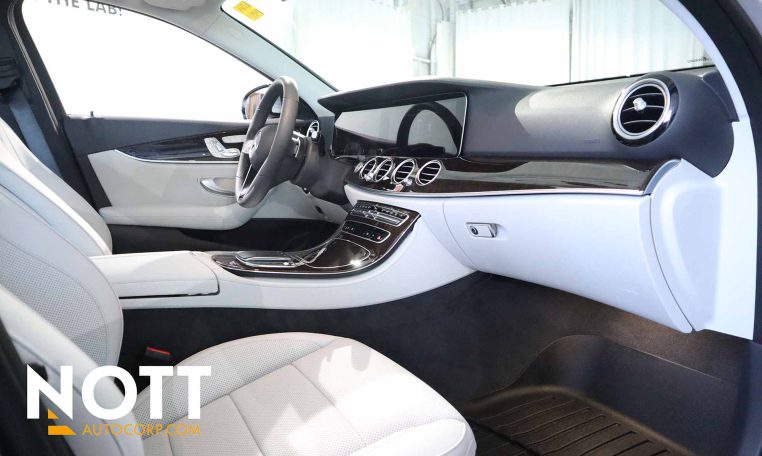 2023 MERCEDES BENZ E- 450 4 MATIC | MB Certified | Brand New