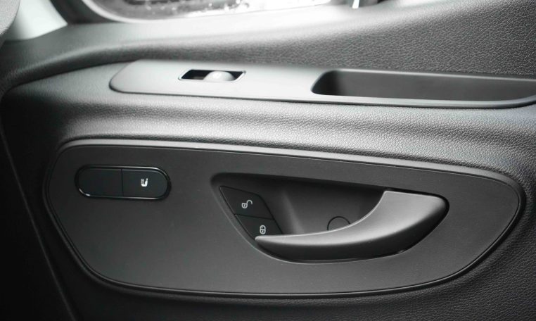 2023 MERCEDES BENZ SPRINTER 2500