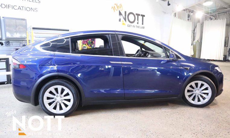 2017 TESLA Model X