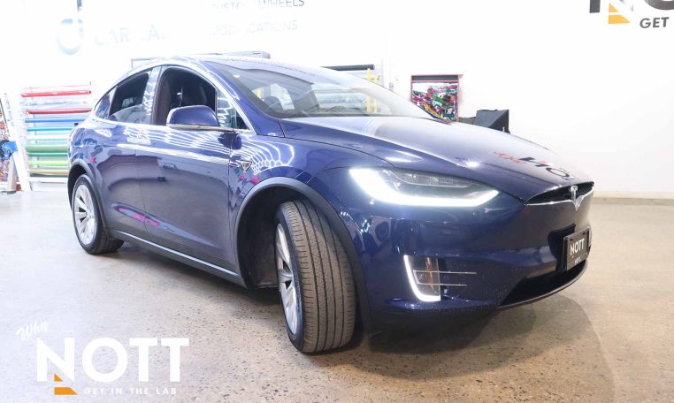 2017 TESLA Model X