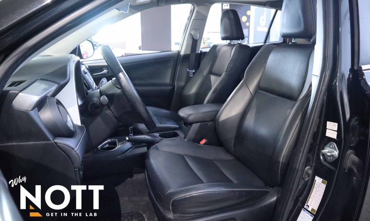 2016 TOYOTA RAV-4 HYBRID LIMITED