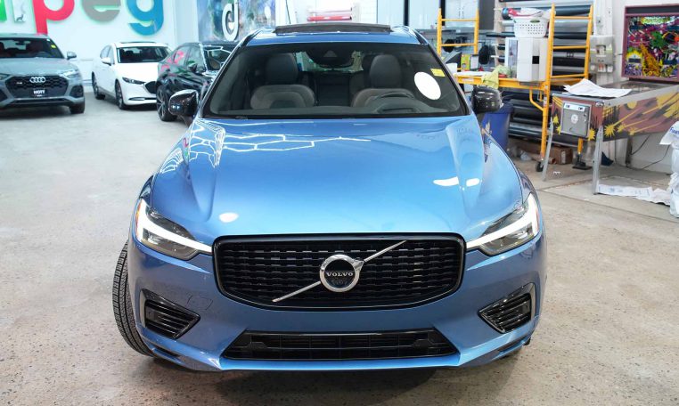 2021 VOLVO XC60 RECHARGE T8 R-Design | PHEV | Harmon Kardon | Adaptive Cruise Control