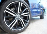 2021 VOLVO XC60 RECHARGE T8 R-Design | PHEV | Harmon Kardon | Adaptive Cruise Control