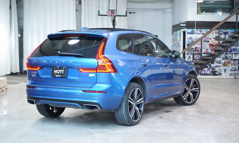 2021 VOLVO XC60 RECHARGE T8 R-Design | PHEV | Harmon Kardon | Adaptive Cruise Control