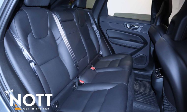 2018 VOLVO XC 60 T5 | LOCAL