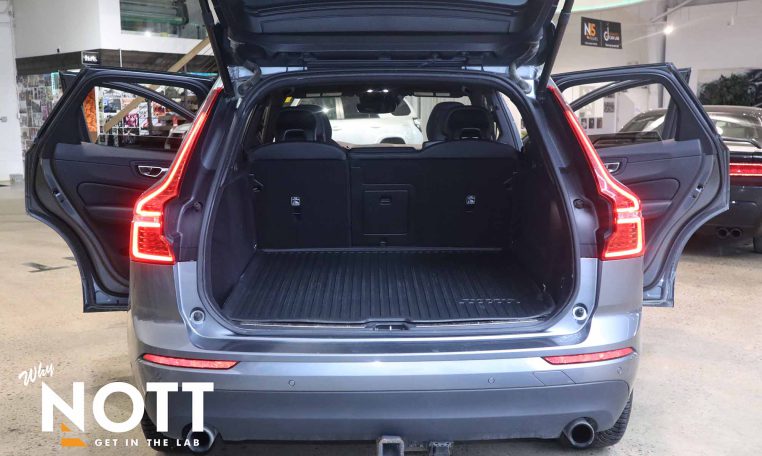2018 VOLVO XC 60 T5 | LOCAL