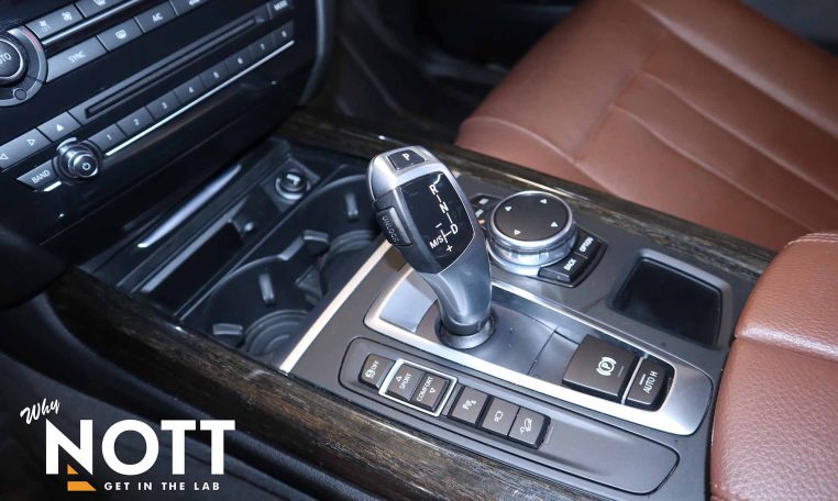 2015 BMW X5 XDRIVE35D | Diesel | Head-Up Display