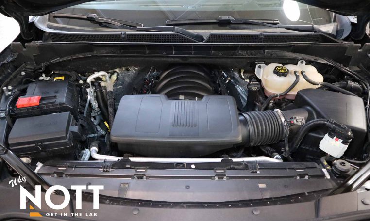 2023 CADILLAC ESCALADE  4WD SPORT | LOCAL