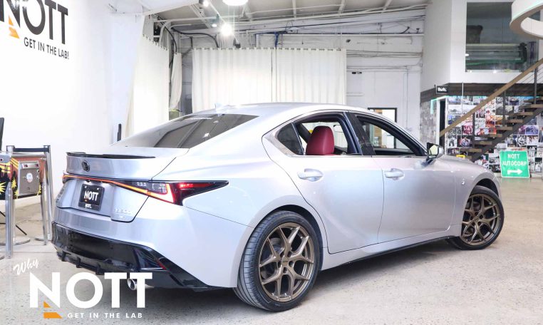 2021 LEXUS IS 300