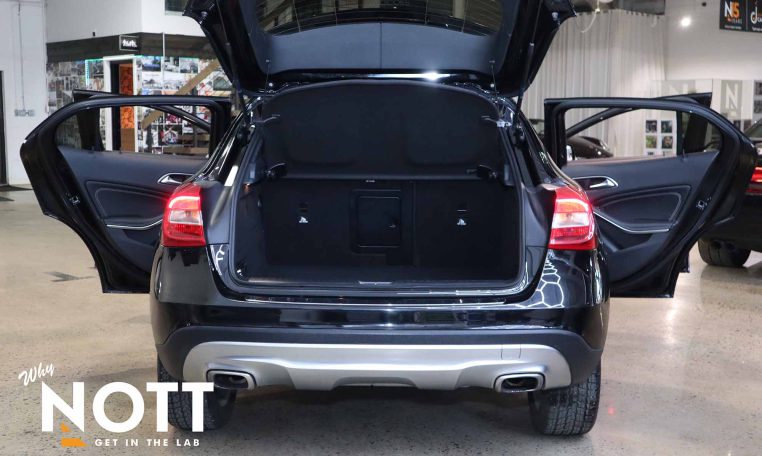2016 MERCEDES-BENZ GLA 250