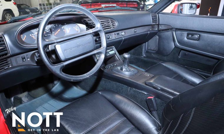 1988 PORSCHE 944S